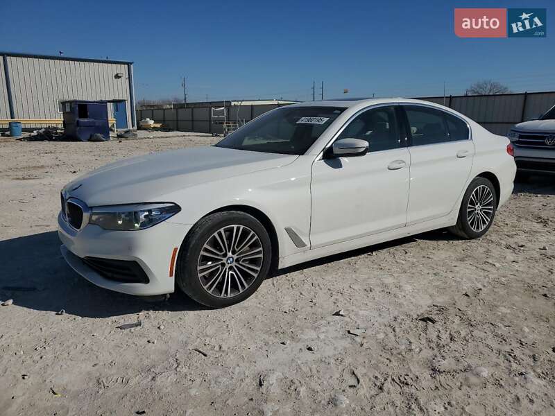 Седан BMW 5 Series 2019 в Львове