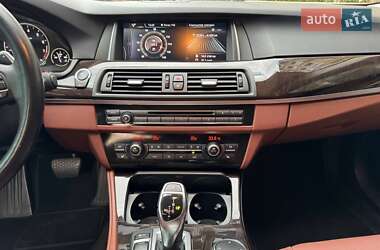 Седан BMW 5 Series 2015 в 