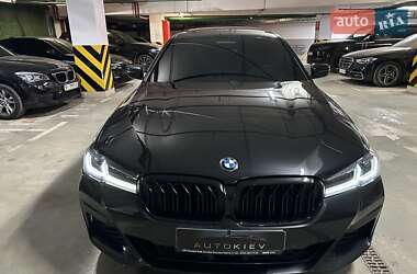 Седан BMW 5 Series 2022 в Киеве