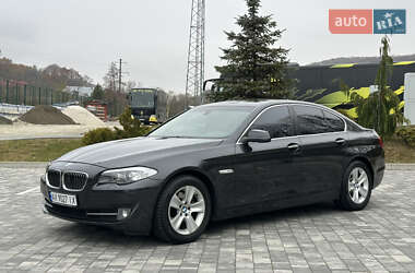 Седан BMW 5 Series 2013 в Львові