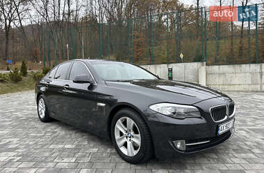 Седан BMW 5 Series 2013 в Львові