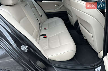 Седан BMW 5 Series 2013 в Львові