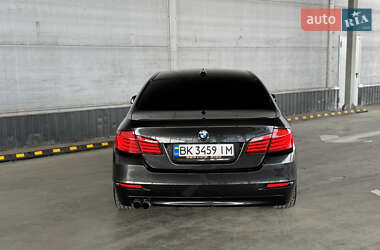 Седан BMW 5 Series 2011 в Ровно