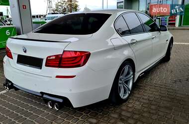 Седан BMW 5 Series 2011 в 