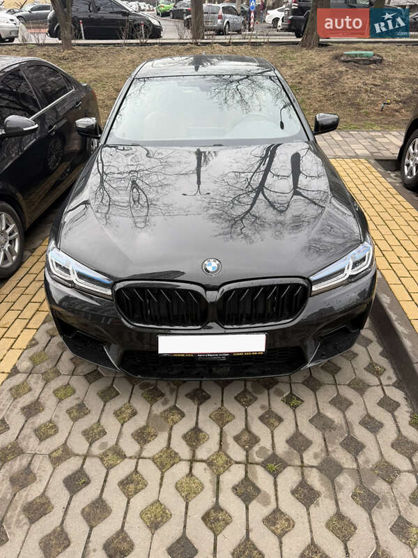 Седан BMW 5 Series 2018 в 