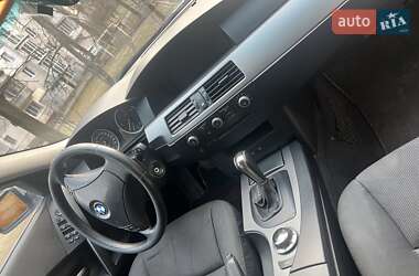 Седан BMW 5 Series 2004 в 