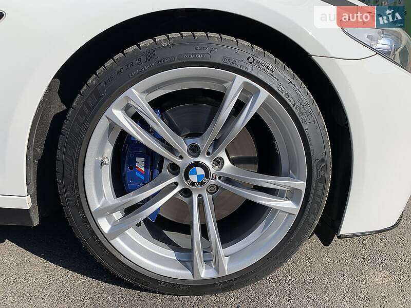 Седан BMW 5 Series 2011 в Львове