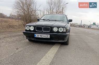 Седан BMW 5 Series 1989 в Чернігові