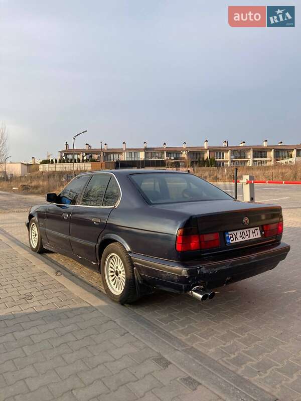Седан BMW 5 Series 1989 в Хмельницькому