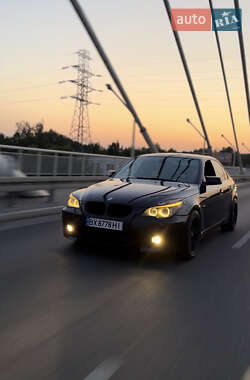 Седан BMW 5 Series 2005 в Львові