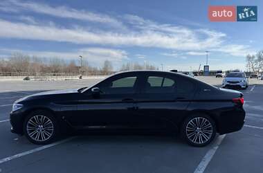 Седан BMW 5 Series 2017 в 