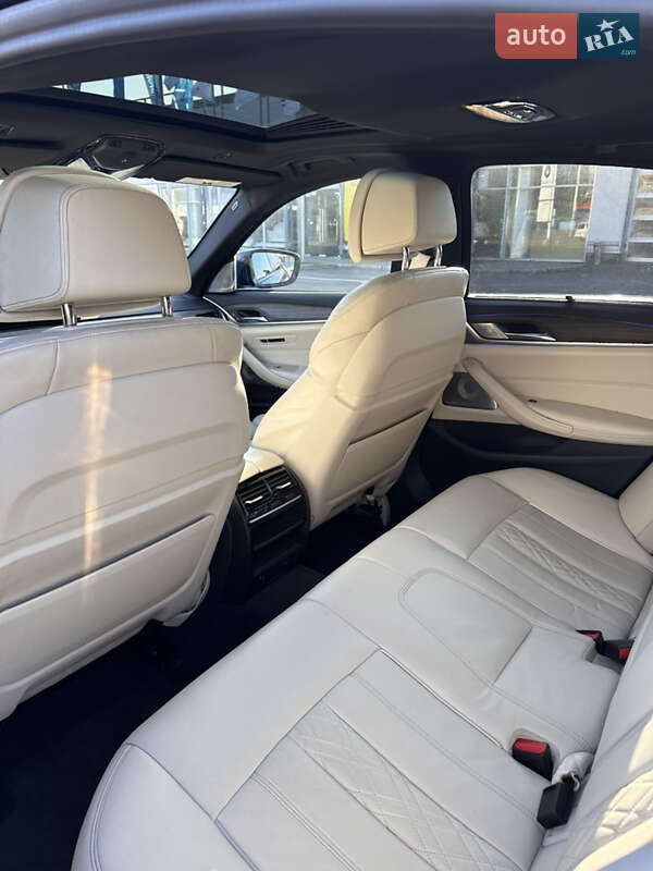 Седан BMW 5 Series 2018 в Одессе