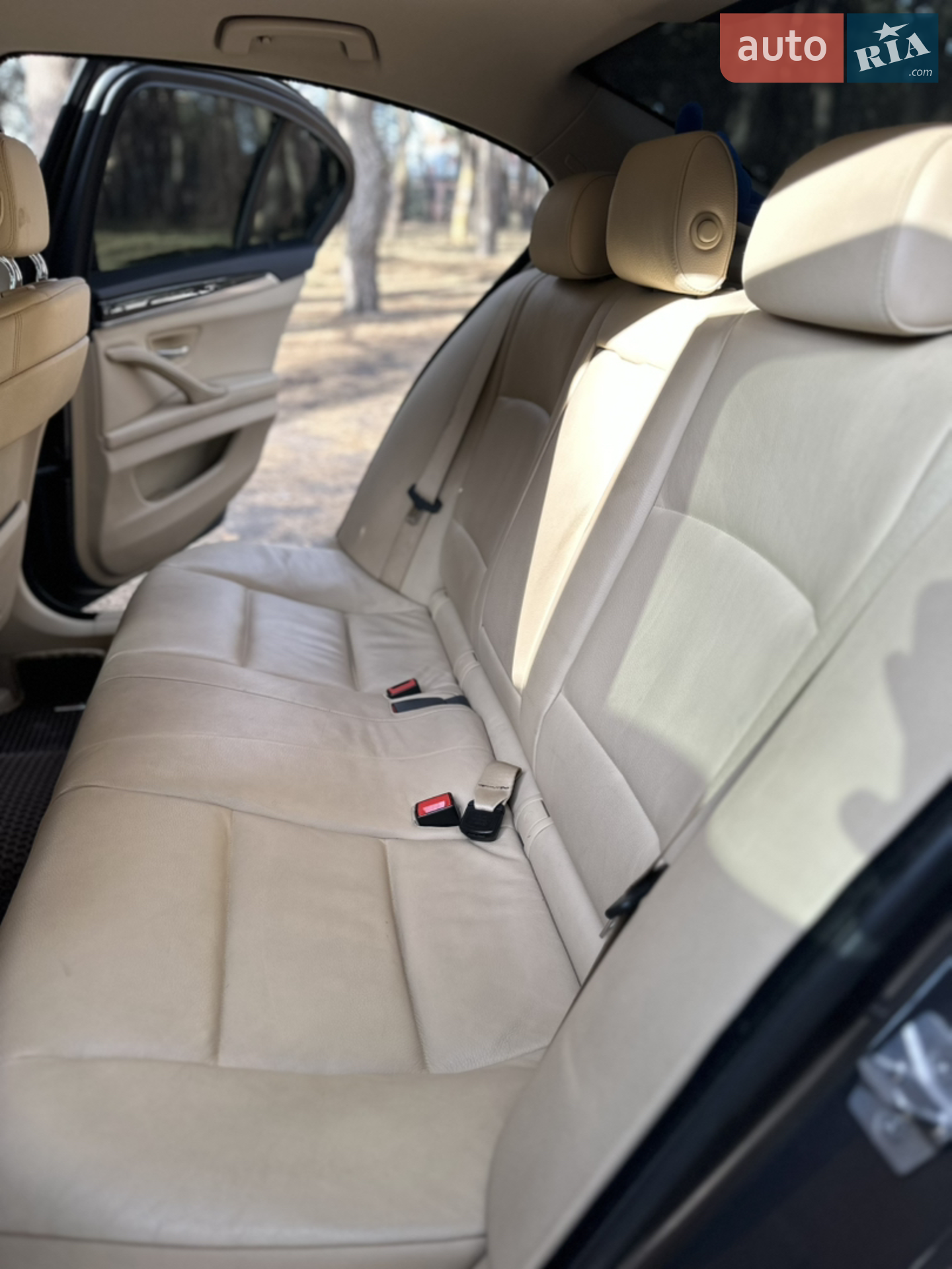 2010 BMW 5er - мініатюра 14