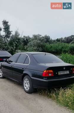 Седан BMW 5 Series 2001 в Білгороді-Дністровському