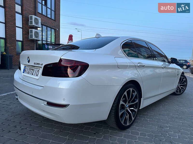 Седан BMW 5 Series 2013 в Вінниці