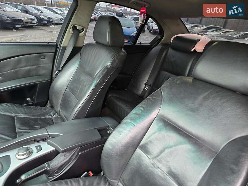 Седан BMW 5 Series 2005 в Львове