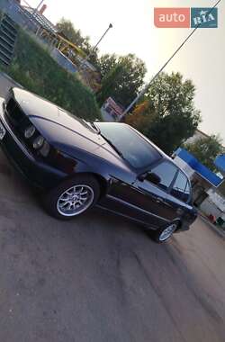 Седан BMW 5 Series 1992 в Нежине