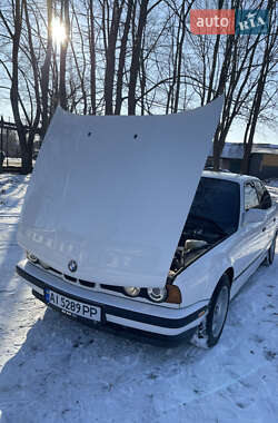 Седан BMW 5 Series 1989 в 