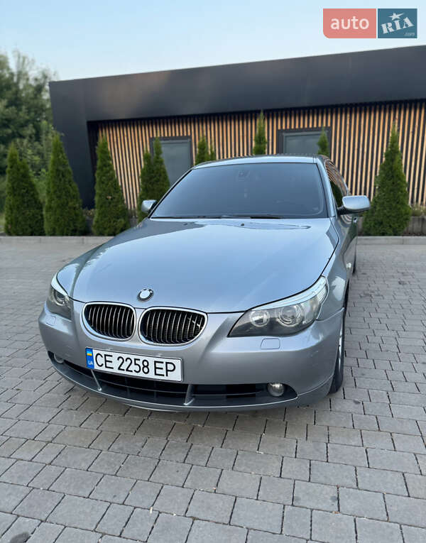 Седан BMW 5 Series 2005 в Черновцах