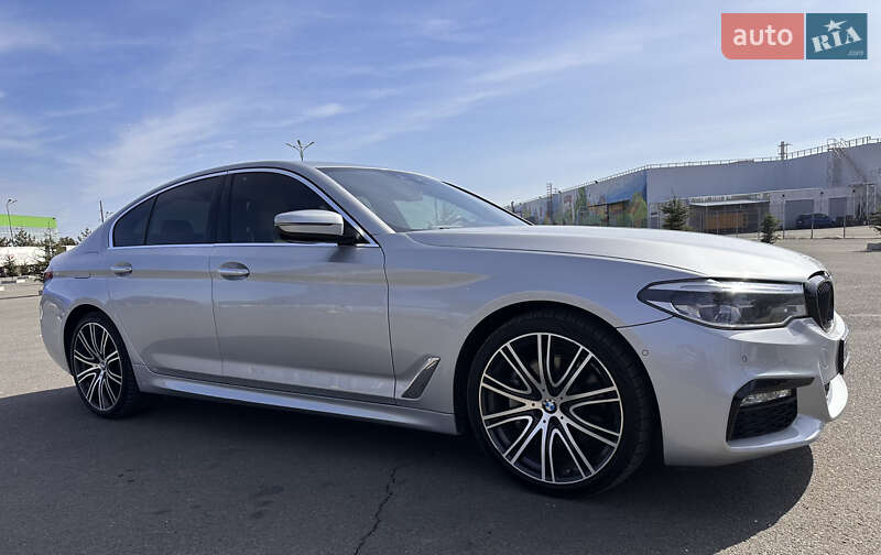 Седан BMW 5 Series 2018 в 