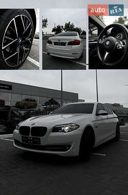 Седан BMW 5 Series 2012 в 