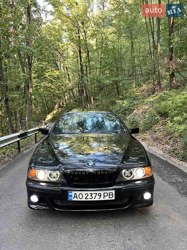 Универсал BMW 5 Series 2001 в Великом Березном
