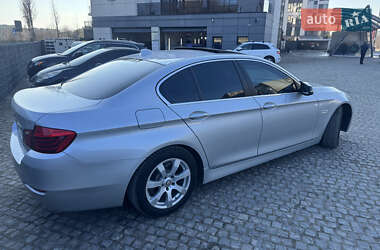 Седан BMW 5 Series 2013 в 