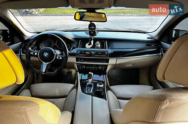Седан BMW 5 Series 2010 в 
