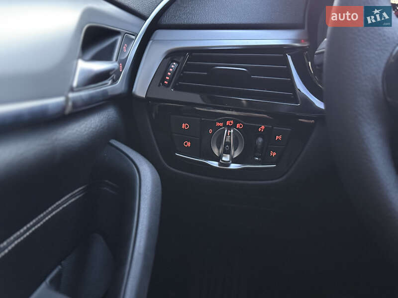 Універсал BMW 5 Series 2018 в Летичіві