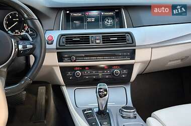 Седан BMW 5 Series 2015 в 