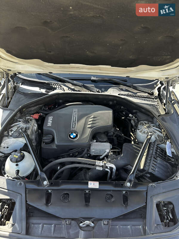 Седан BMW 5 Series 2013 в Хмельницком