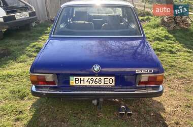 Седан BMW 5 Series 1975 в 