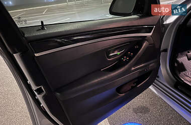 Седан BMW 5 Series 2013 в 