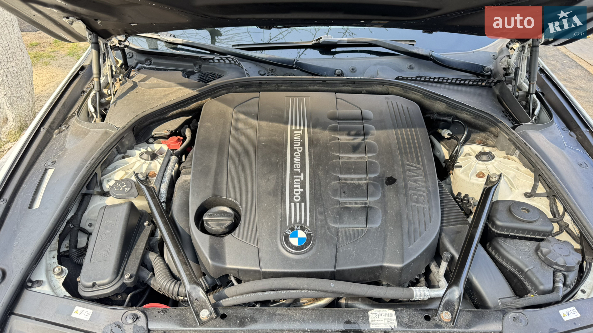 2010 BMW 5er - мініатюра 33