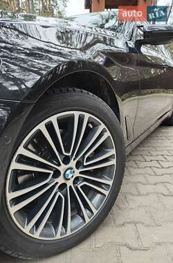 Седан BMW 5 Series 2017 в 