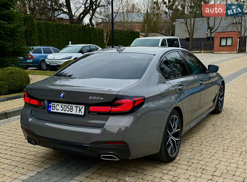 Седан BMW 5 Series 2021 в Львові