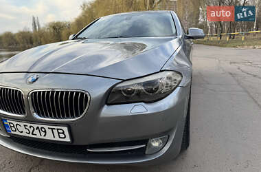 Седан BMW 5 Series 2011 в 