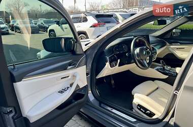 Седан BMW 5 Series 2020 в 