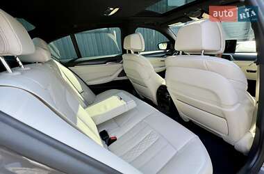 Седан BMW 5 Series 2020 в 