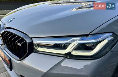 Седан BMW 5 Series 2020 в 