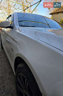 Универсал BMW 5 Series 2011 в 