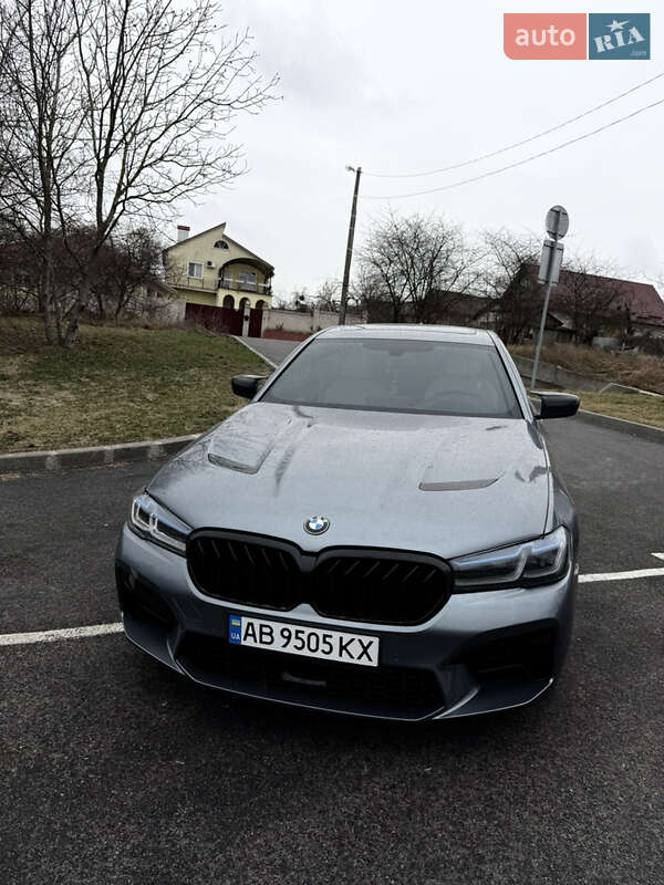 Седан BMW 5 Series 2017 в Виннице