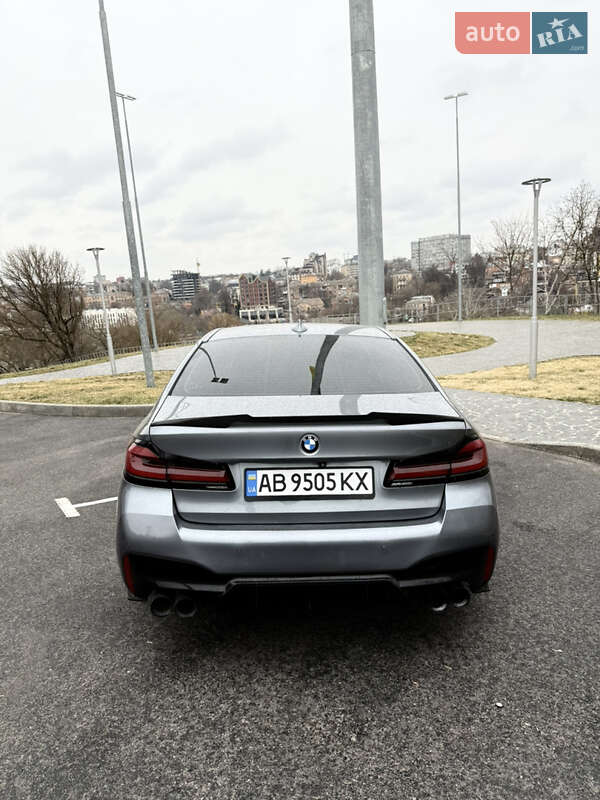 Седан BMW 5 Series 2017 в Виннице