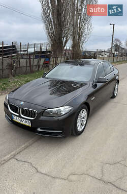 Седан BMW 5 Series 2013 в 