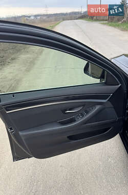 Седан BMW 5 Series 2013 в 
