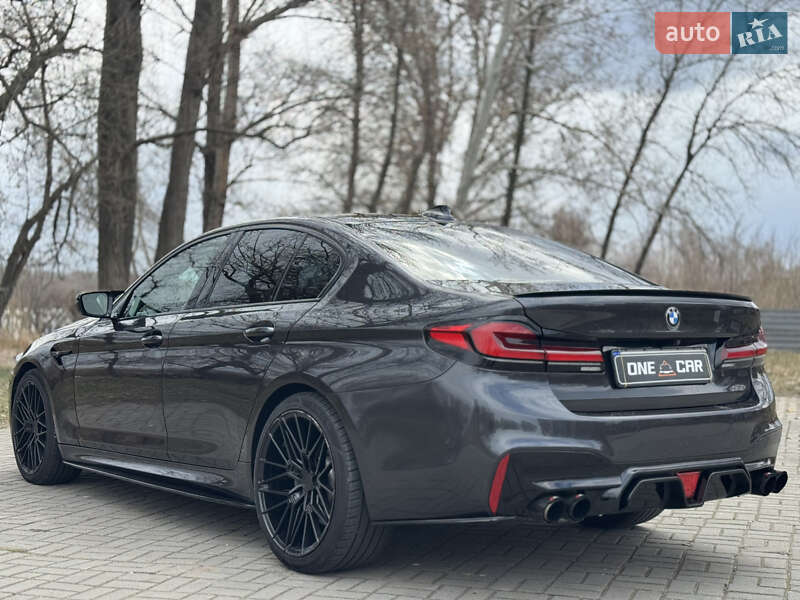 Седан BMW 5 Series 2019 в Дніпрі