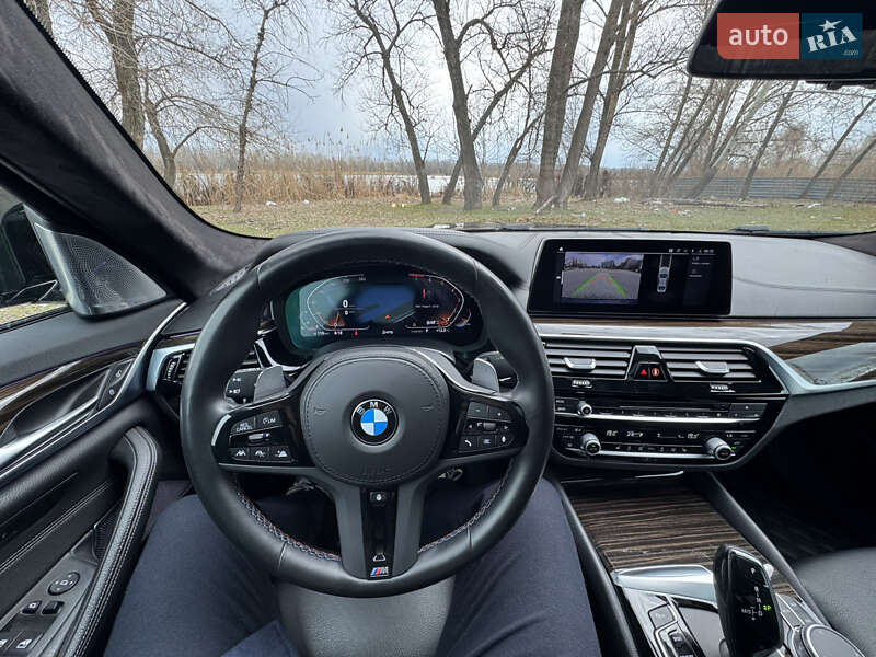 Седан BMW 5 Series 2019 в Дніпрі