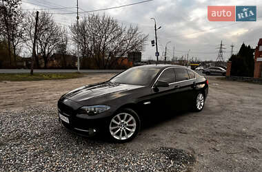 Седан BMW 5 Series 2011 в 