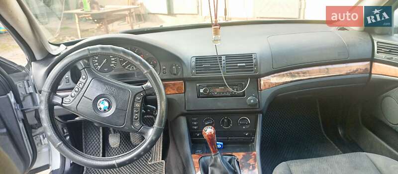 Універсал BMW 5 Series 2000 в Радивиліві фото 9 Універсал BMW 5 Series 2000 в Радивиліві