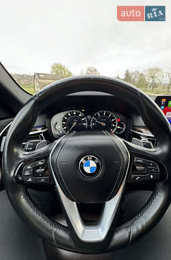 Седан BMW 5 Series 2017 в 